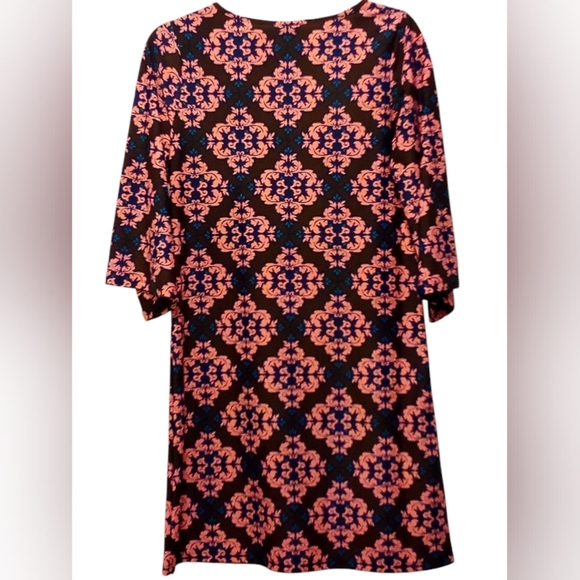 All For Color - 50+ UPF Protectíon, Magnolia Rd, Boatneck, Shift Dress, 3/4 Bell - Picture 10 of 15